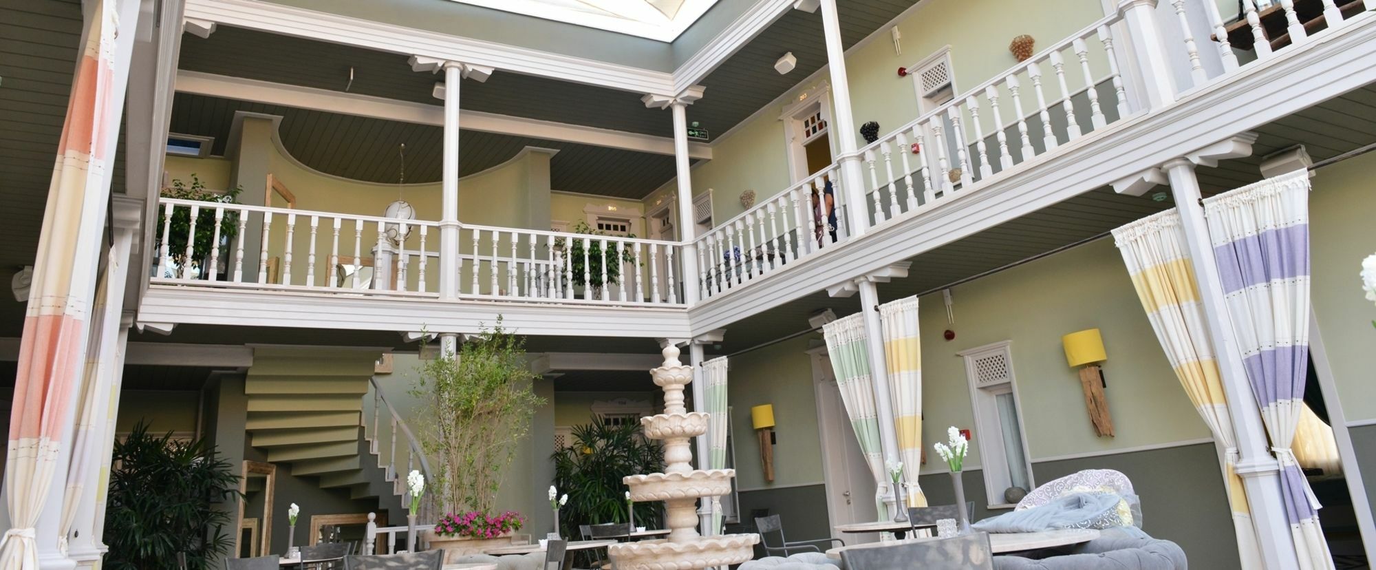 Marge Hotel Çeşme Exterior foto